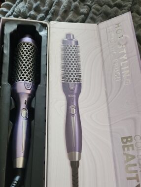 Cortex  Beauty Hot Styling Ionic Brush